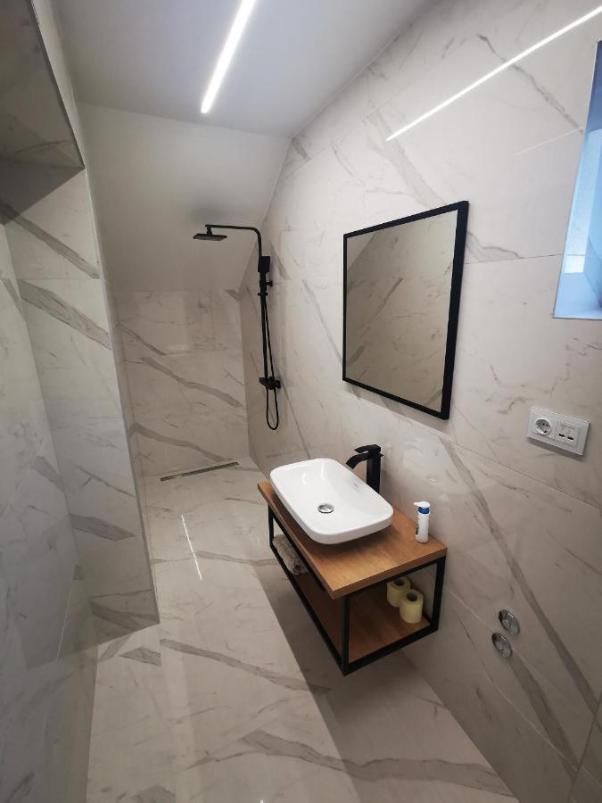 Spa Apartment Vito Vodice Buitenkant foto